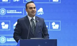 Türkiye Ay'a uzay aracı gönderecek! Bakan Kacır tarihi duyurdu