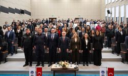 Kırklareli’nde Cumhuriyet’in 103. yılı bilim ve eğitim paneliyle kutlandı