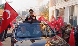 Şampiyona meşaleli karşılama! Edirne'nin altın çocuğu balkanları dize getirdi