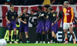 Galatasaray sonunu getiremedi! Rams Park'ta 4 gollü yıkım