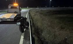 Çorlu'da motosiklet bariyerlere çarptı: 2 yaralı