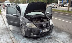 Çorlu'da seyir halindeki otomobilde yangın paniği