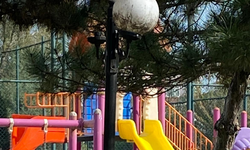 Gündüz park, gece fuhuş ve uyuşturucu iddiaları! Mahalleli parka gitmeye korkuyor...Gözler Çerkezköy Belediyesi'nde