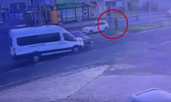 Ergene'de otomobille işçi servisi çarpıştı! 2 yaralı...Çarpışma anı kamerada