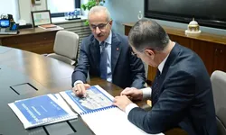 İzmir'e müjde üstüne müjde! Cemil Tugay, Abdulkadir Uraloğlu ile görüştü