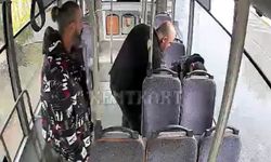 Edirne'de midibüste korku dolu anlar! Nöbet geçiren yolcuya şoförler müdahele etti