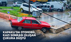Kapaklı’da otomobil, kazı sonrası oluşan çukura düştü