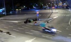 Çorlu'da 2 motosiklet çarpıştı! 3 yaralı, kaza kamerada