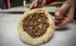 Ünlü pidecide tek tırnaklı eti tespit edildi! TIKLAYIN