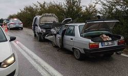 Tekirdağ'da 2 araç birbirine girdi! 2'si çocuk 7 yaralı
