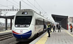 Çerkezköy'e ilk hızlı tren geldi! 153 kilometrelik yolculuk 54 dakika sürdü