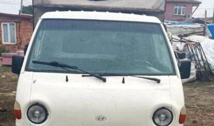 Saray'da palet hırsızlığı! 3 şüpheli kamyonetle yakalandı