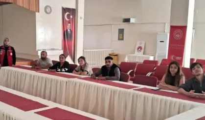 Kırklareli'nde evlenecek gençlere eğitim! Mutlu evliliğin yolu anlatıldı