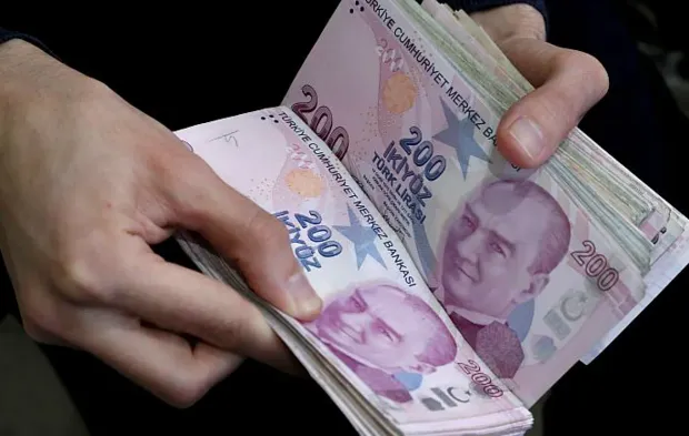 Kademeli emeklilik 2027'de çıkarsa kim, kaç yaşında emekli olacak? Kimleri kapsıyor?