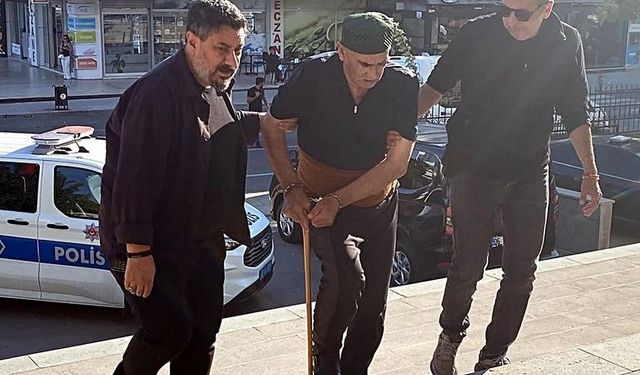 Eşini satırla öldüren bastonlu katil zanlısı tutuklandı