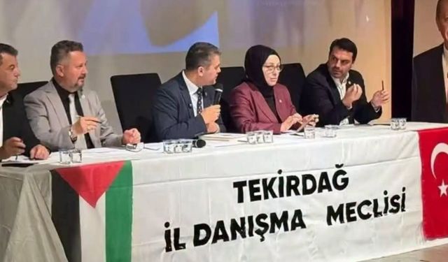 AK Parti Tekirdağ teşkilatı Muratlı'da buluştu