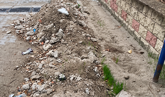 Edirne'de çalışma bitti, hafriyat kaldı! Mahalleli iki aydır çözüm bekliyor