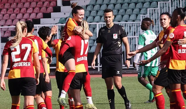 Galatasaray'dan tarihi skor! Rakibine tam 22 gol attı
