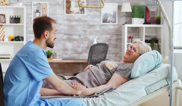 Hemşirelikte iki ayrı eğitim için başvurular başladı