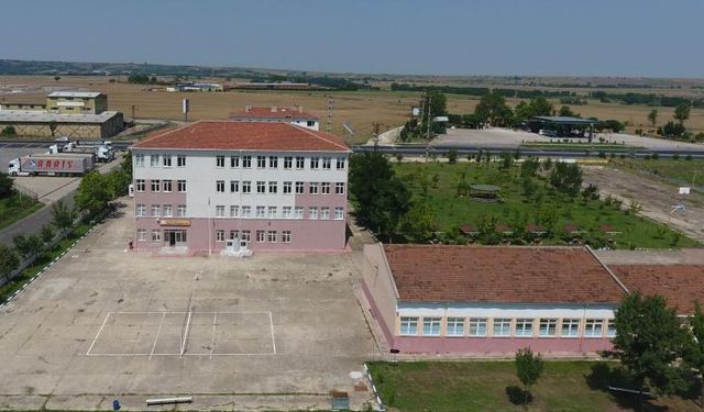 Muratlı ve Hayrabolu'daki iki okulda doğalgaz dönüşümü için bugün ihale yapılıyor