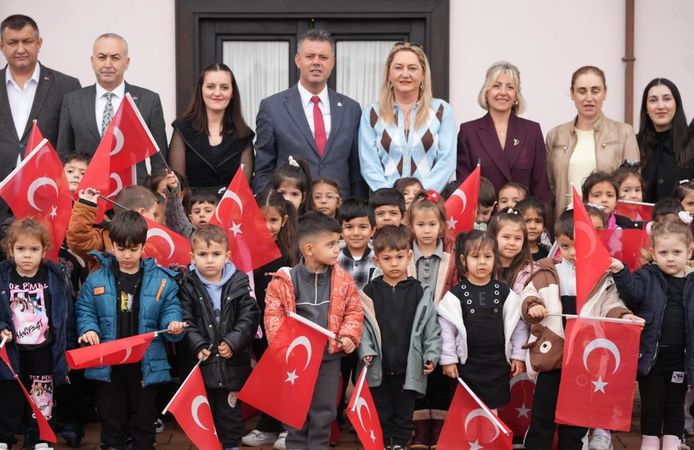 Çorlu'da minik öğrencilerden Atatürk Evi'ne anlamlı ziyaret