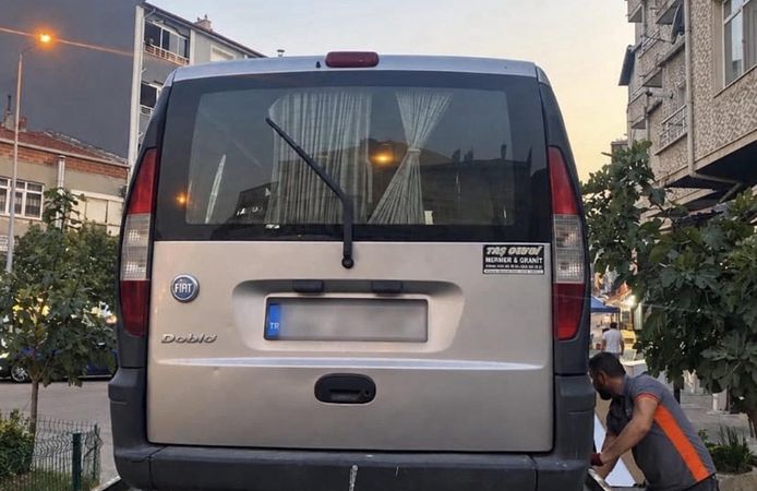 Uzunköprü'de göçmen kaçakçılığına polis engeli! araçtan 14 kişi çıktı