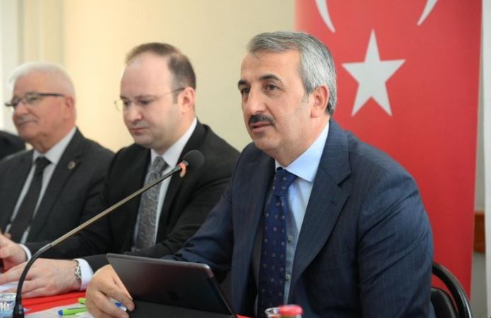 Vali Sezer'den muhtarlara mesaj: Edirne'nin her köşesine birlikte hizmet ediyoruz