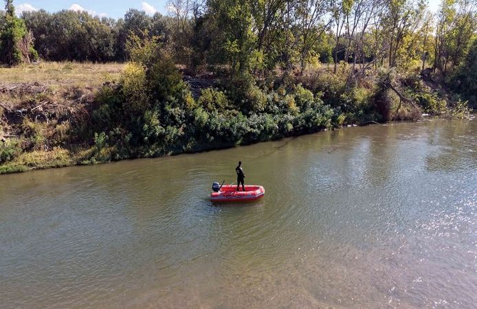 Meriç Nehri’nde kaybolan 2 çocuğu arama çalışmaları 2. gününde