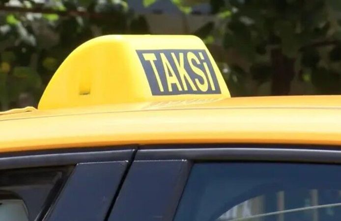 Göçmen kaçakçılığı şüphesiyle taksi sürücüsü tutuklandı