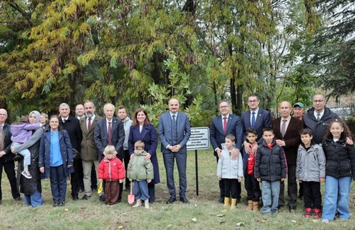 Trakya Üniversitesi'nden Cumhuriyet'in 103. yılına 103 fidan