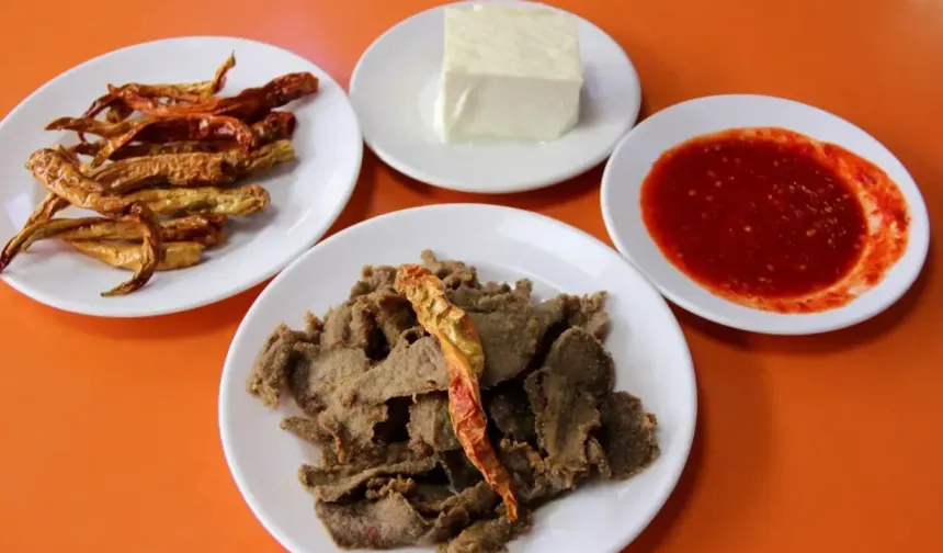Marmara'da günün yemeği! Edirne tava ciğeri nasıl yapılır?