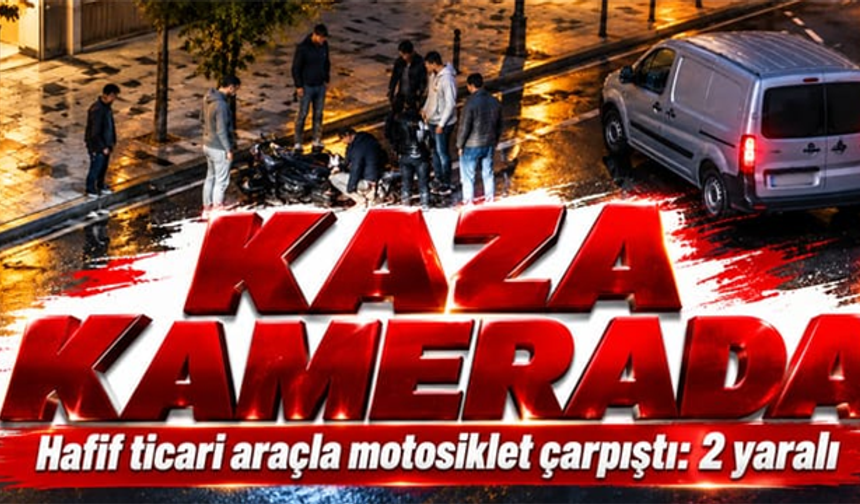 Arnavutköy'de hafif ticari araç ile motosiklet çarpıştı: 2 yaralı, kaza anı kamerada