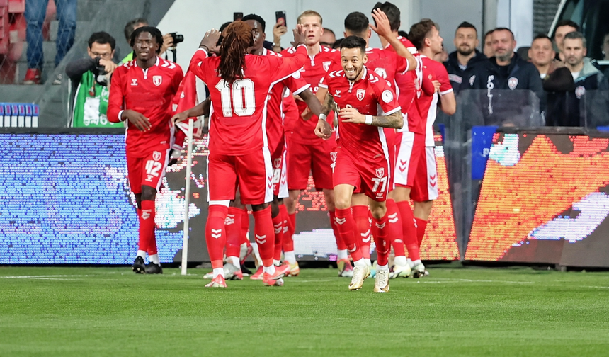 Amedspor Samsun'da geri döndü! Yeniden liderlik koltuğuna oturdu