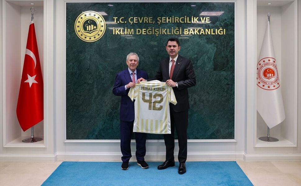 Kadıköy’de dev dönüşüm için kritik görüşme! Aziz Yıldırım Murat Kurum’la buluştu