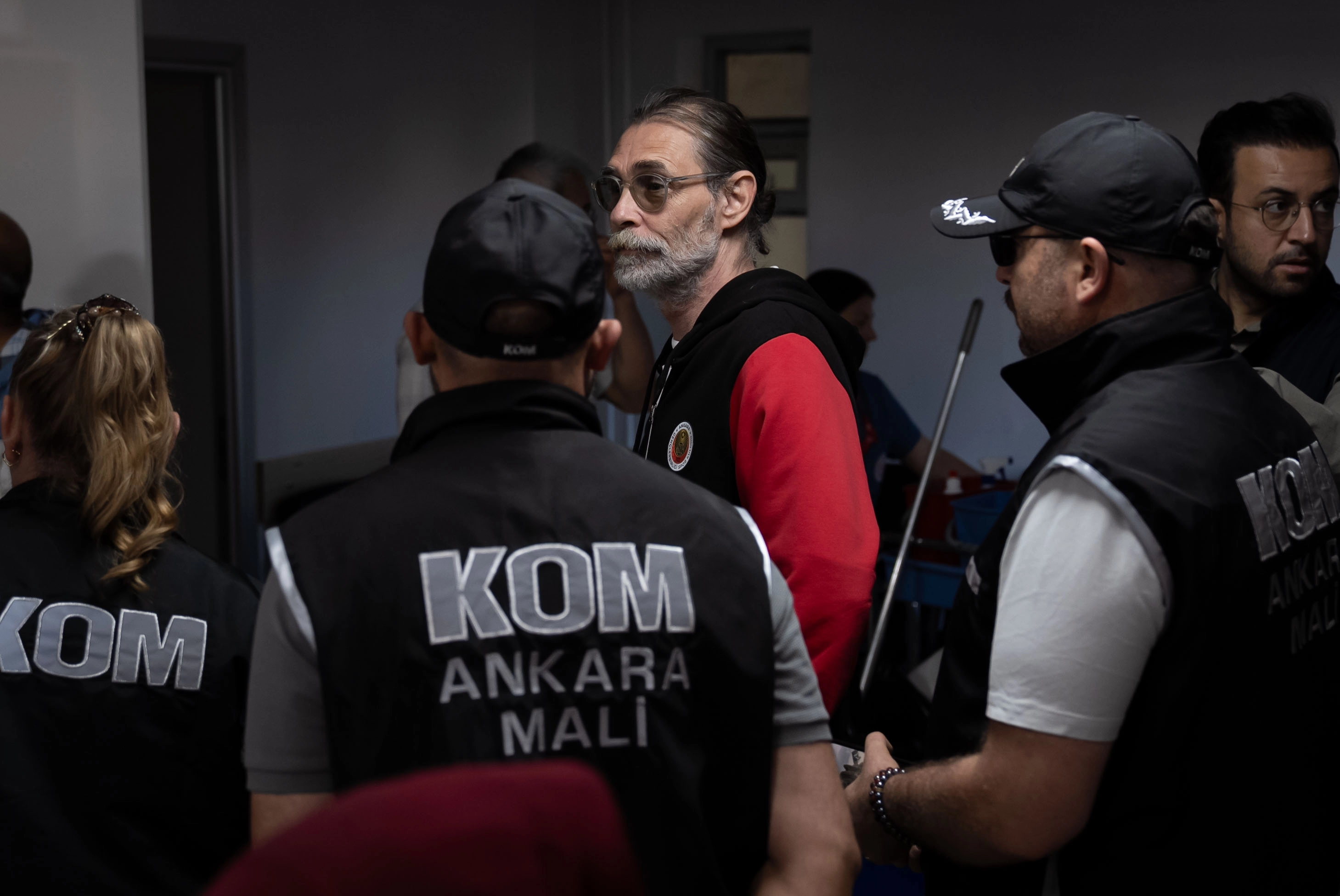 Erdal Beşikçioğlu3