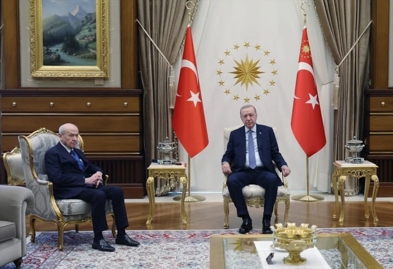 Ankara'da Cumhur ittifakı zirvesi! Cumhurbaşkanı Erdoğan MHP Lideri Bahçeli'yi Külliye'de kabul etti