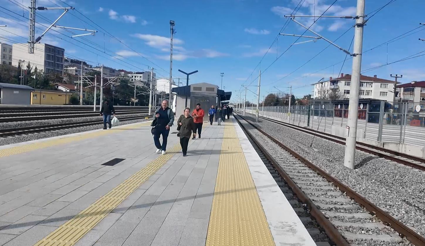 Hızlı Tren22