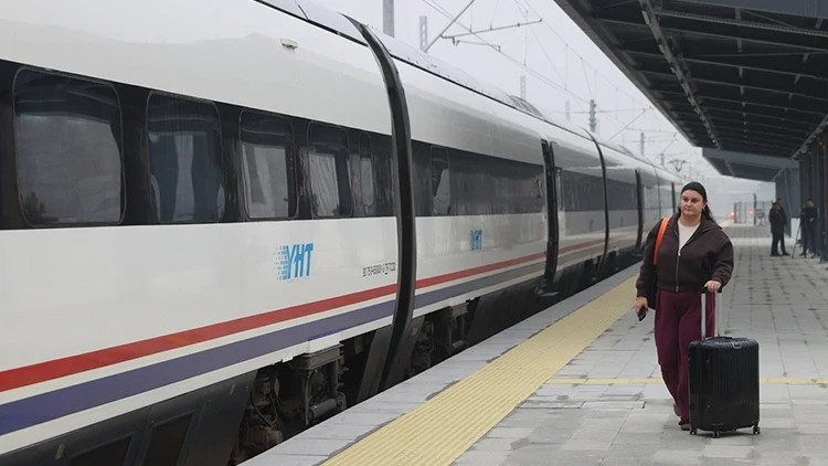 Hızlı Tren4
