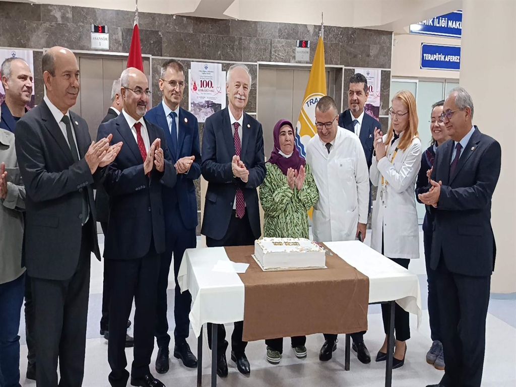 Trakya Üniversitesi'nde 100. ilik nakli gururu! 102 hastaya umut oldu
