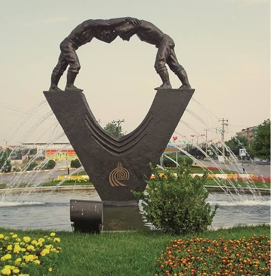 Kırkpınar