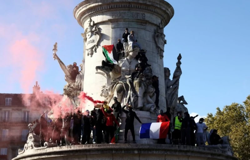 Paris3