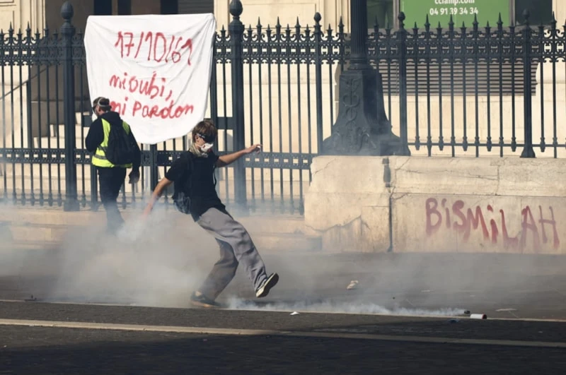 Paris7