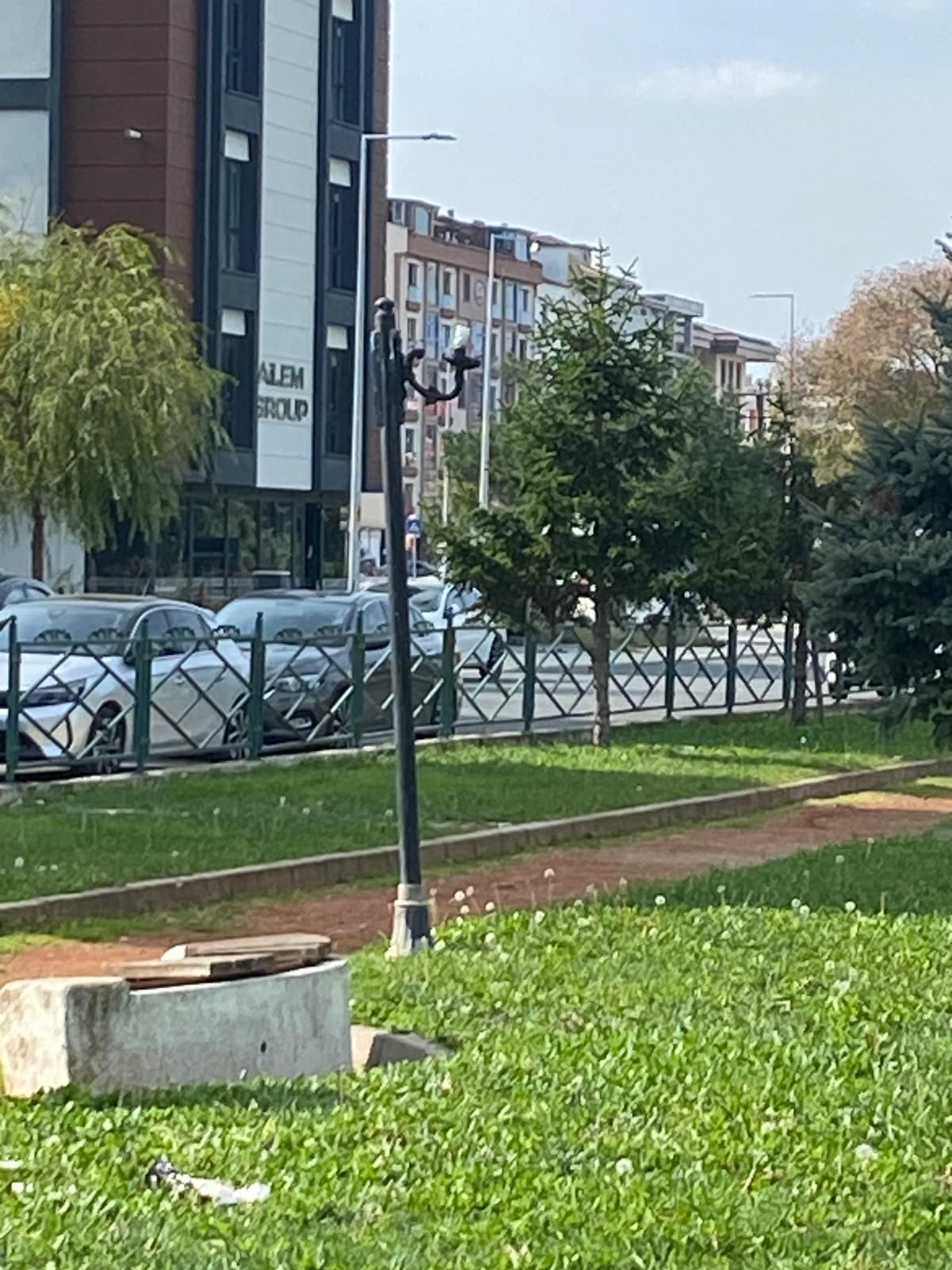 Şehit Ömerhalisdemir Parkı4
