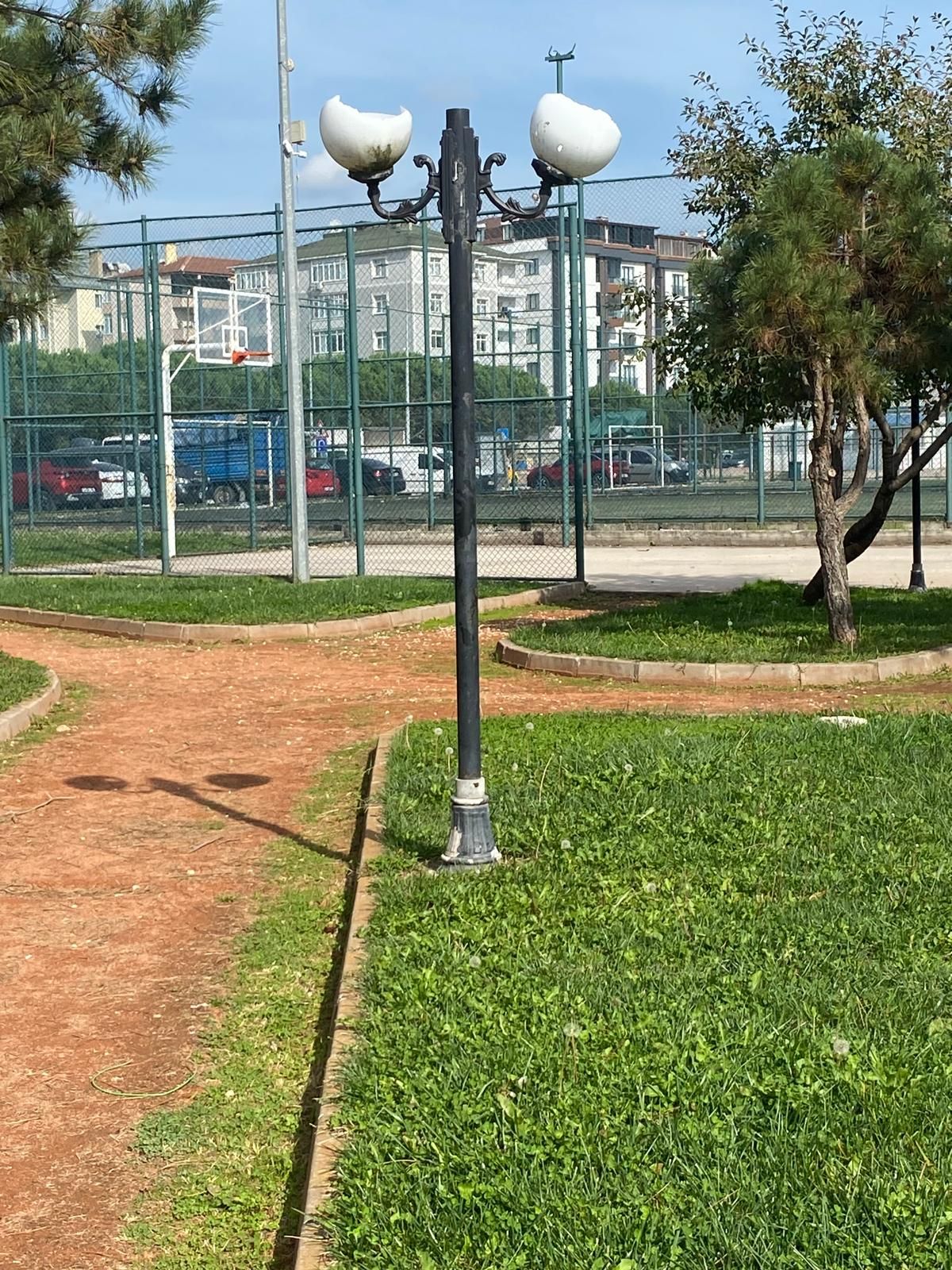 Şehit Ömerhalisdemir Parkı5