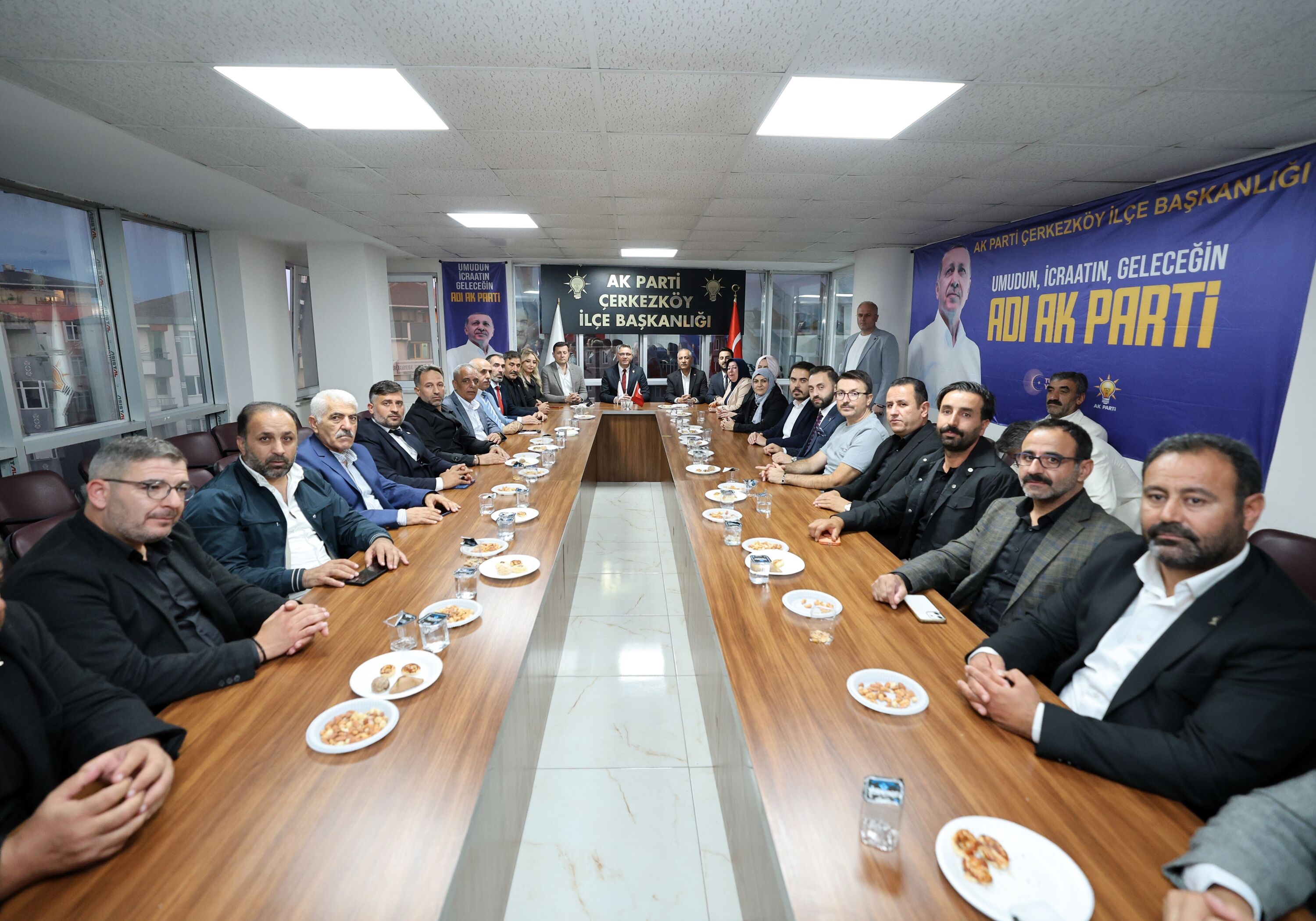 Vahap Akay Ak Parti (11)