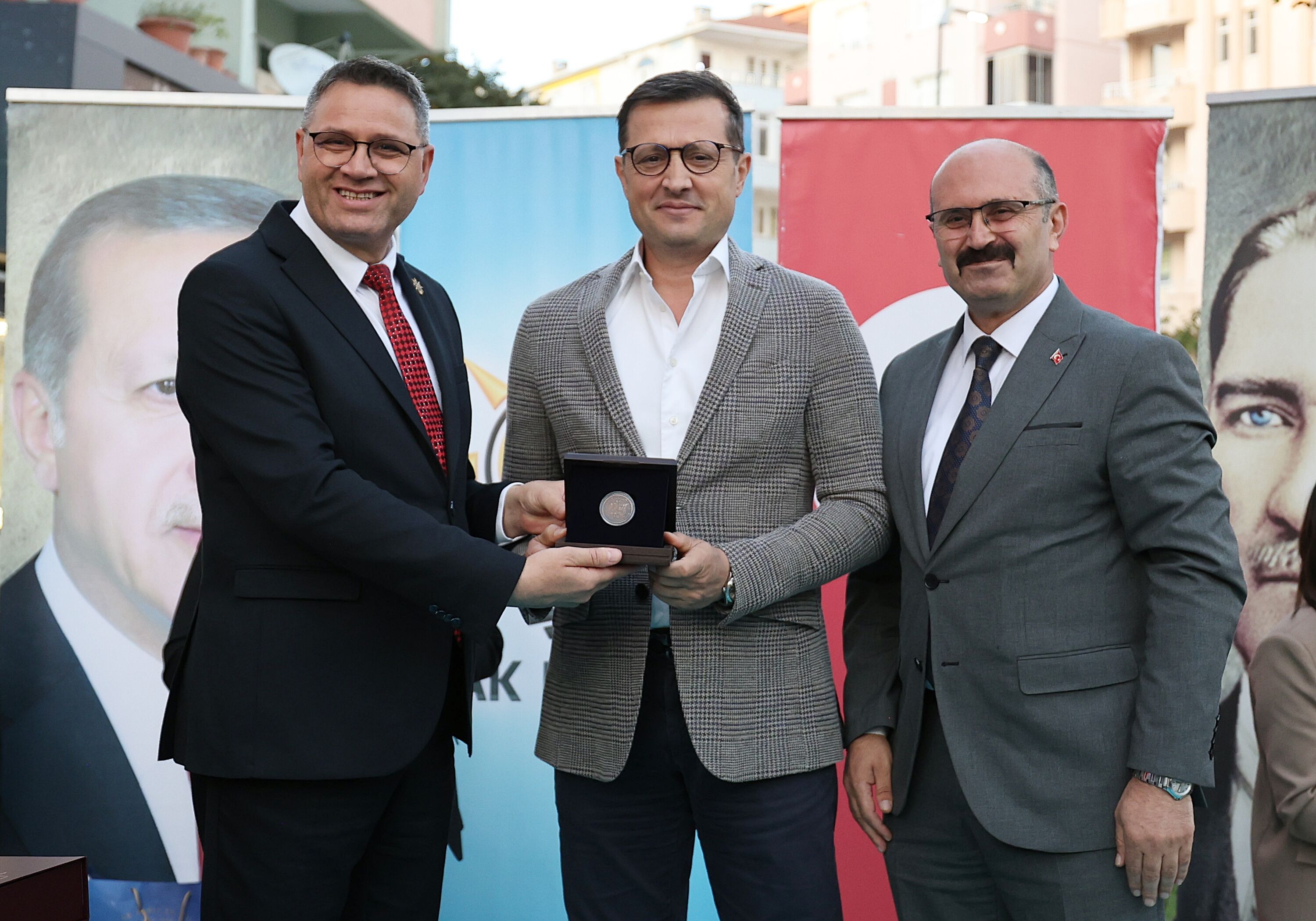 Vahap Akay Ak Parti (8)