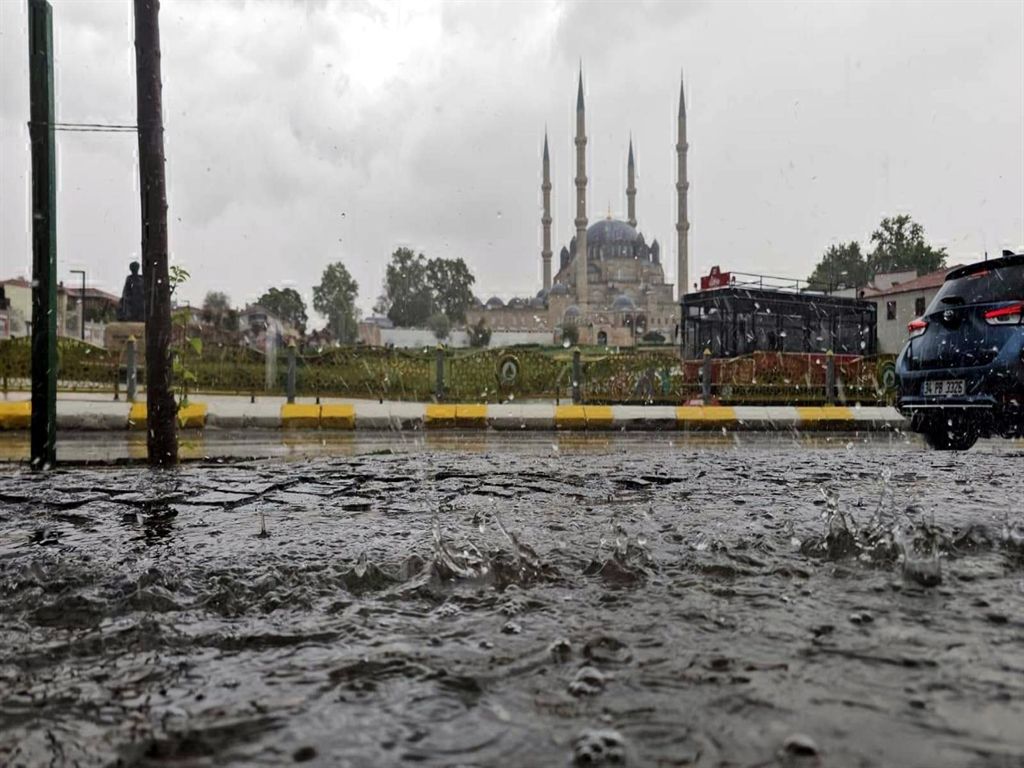 Yağış-4